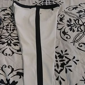 New York & Company Skinny Jeans